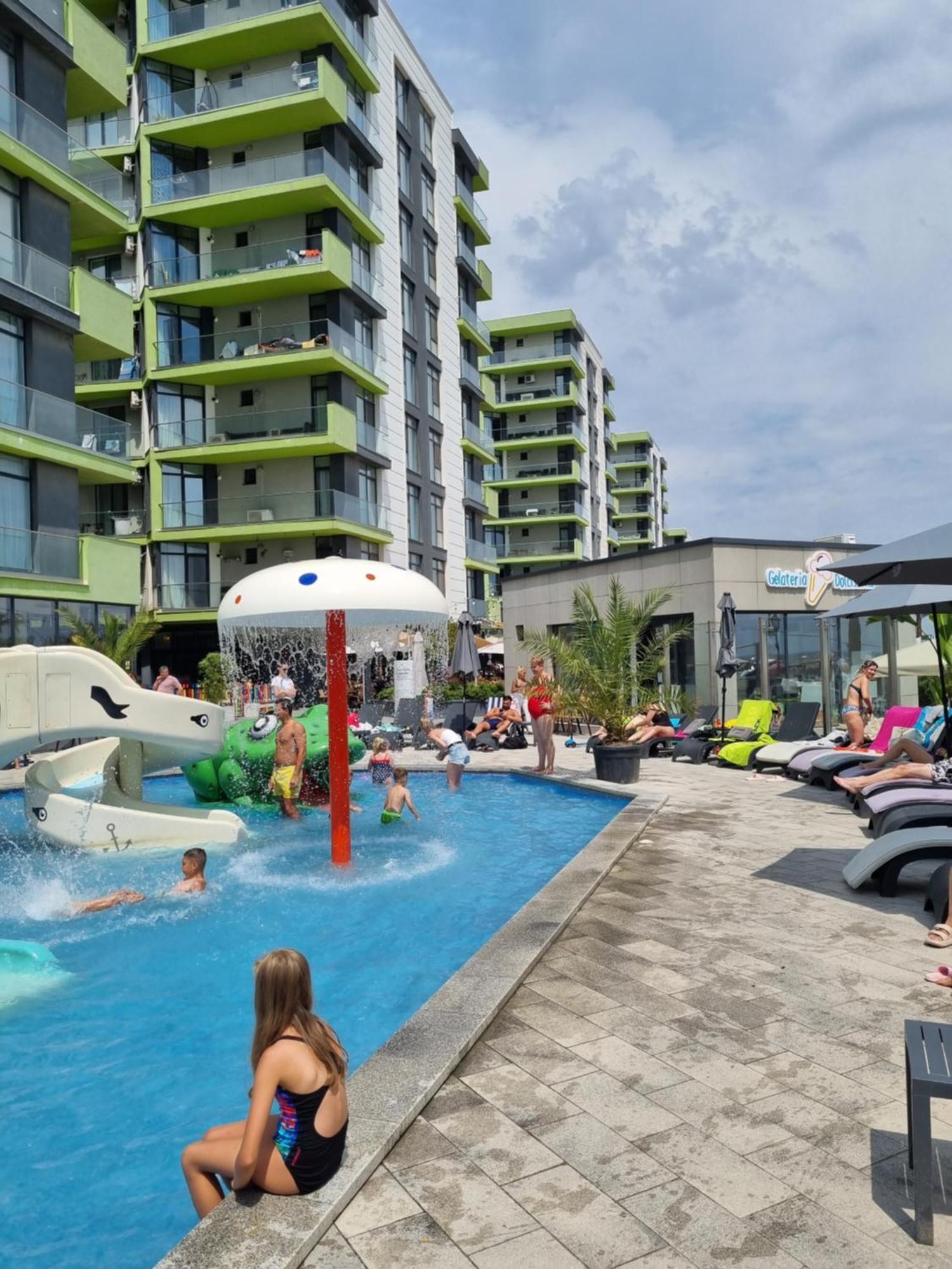 Relax Inn Apartment ナボダリ エクステリア 写真