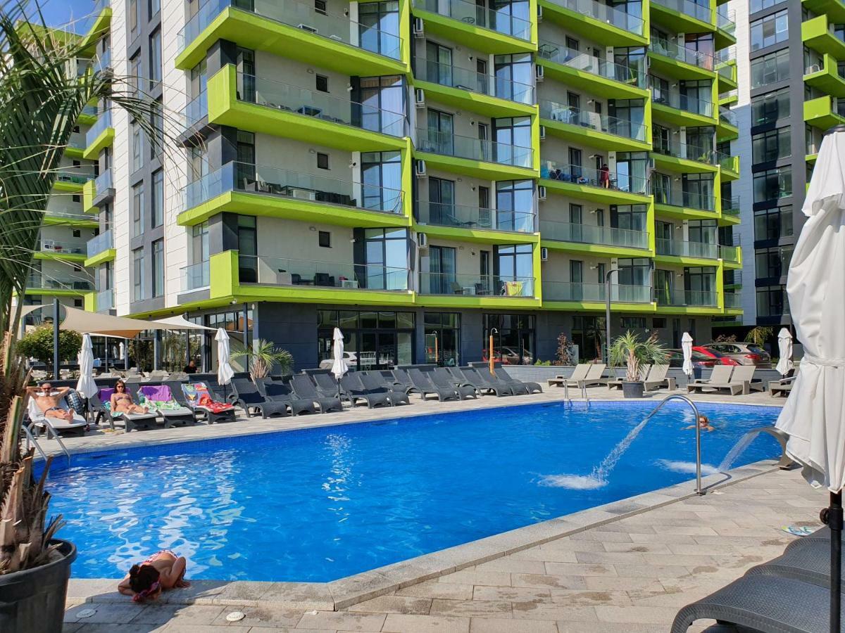 Relax Inn Apartment ナボダリ エクステリア 写真